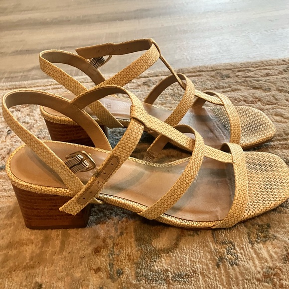 Able Sandals - Picture 6 of 6